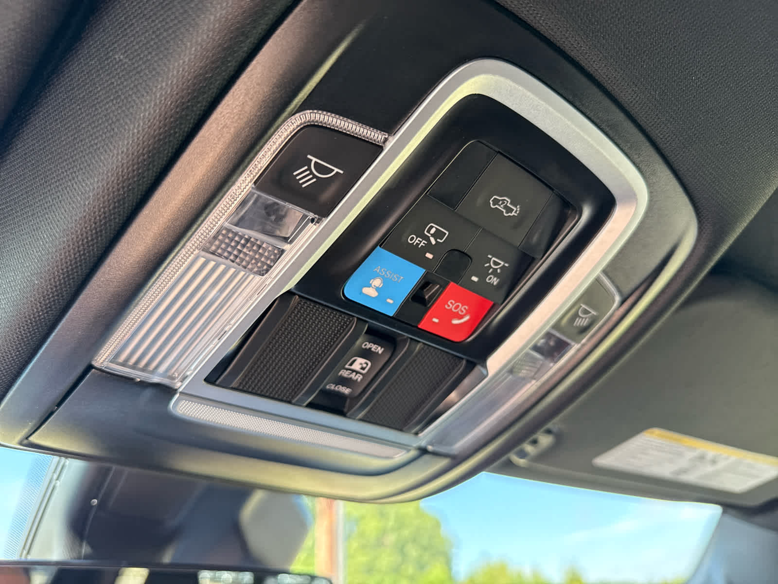 2025 RAM 1500 Rebel Crew Cab 4x4 5'7' Box