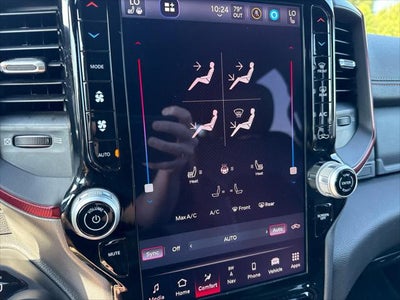 2025 RAM 1500 Rebel Crew Cab 4x4 5'7' Box