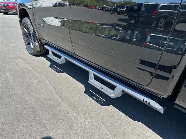 2023 RAM 1500 Big Horn Crew Cab 4x4 6'4' Box