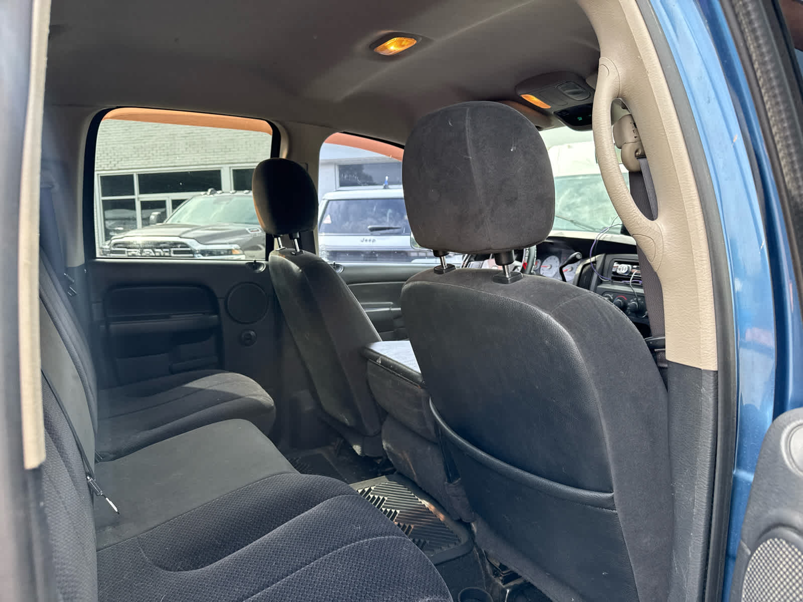 2005 Dodge Ram 1500 SLT/Laramie
