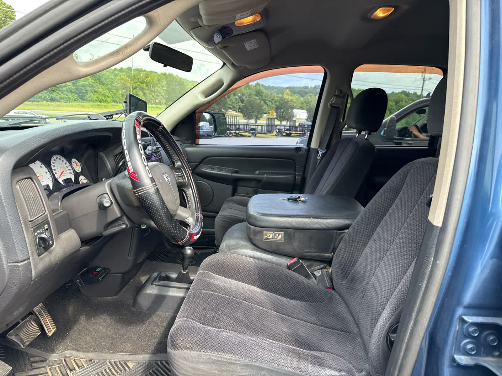 2005 Dodge Ram 1500 SLT/Laramie