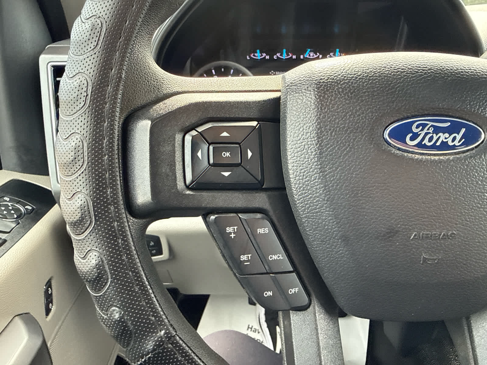 2022 Ford F-350 XLT