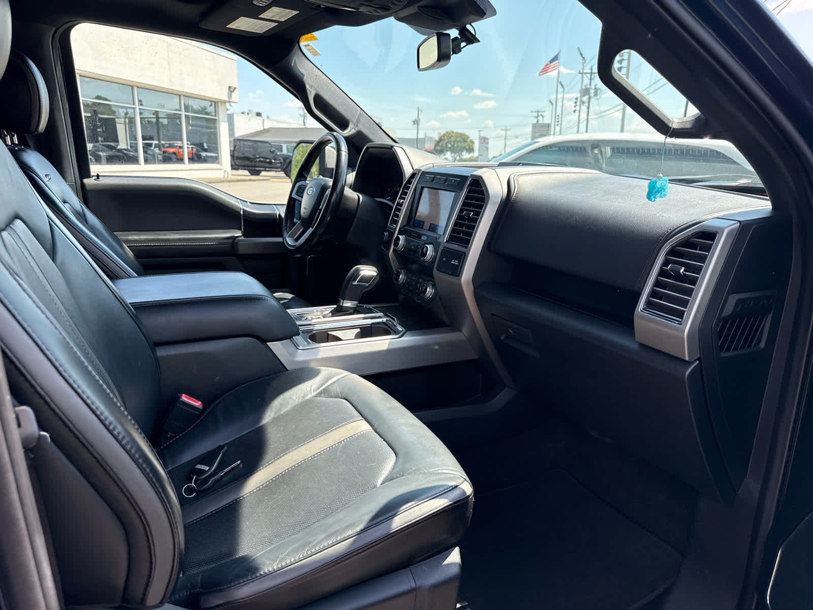 2020 Ford F-150 Platinum
