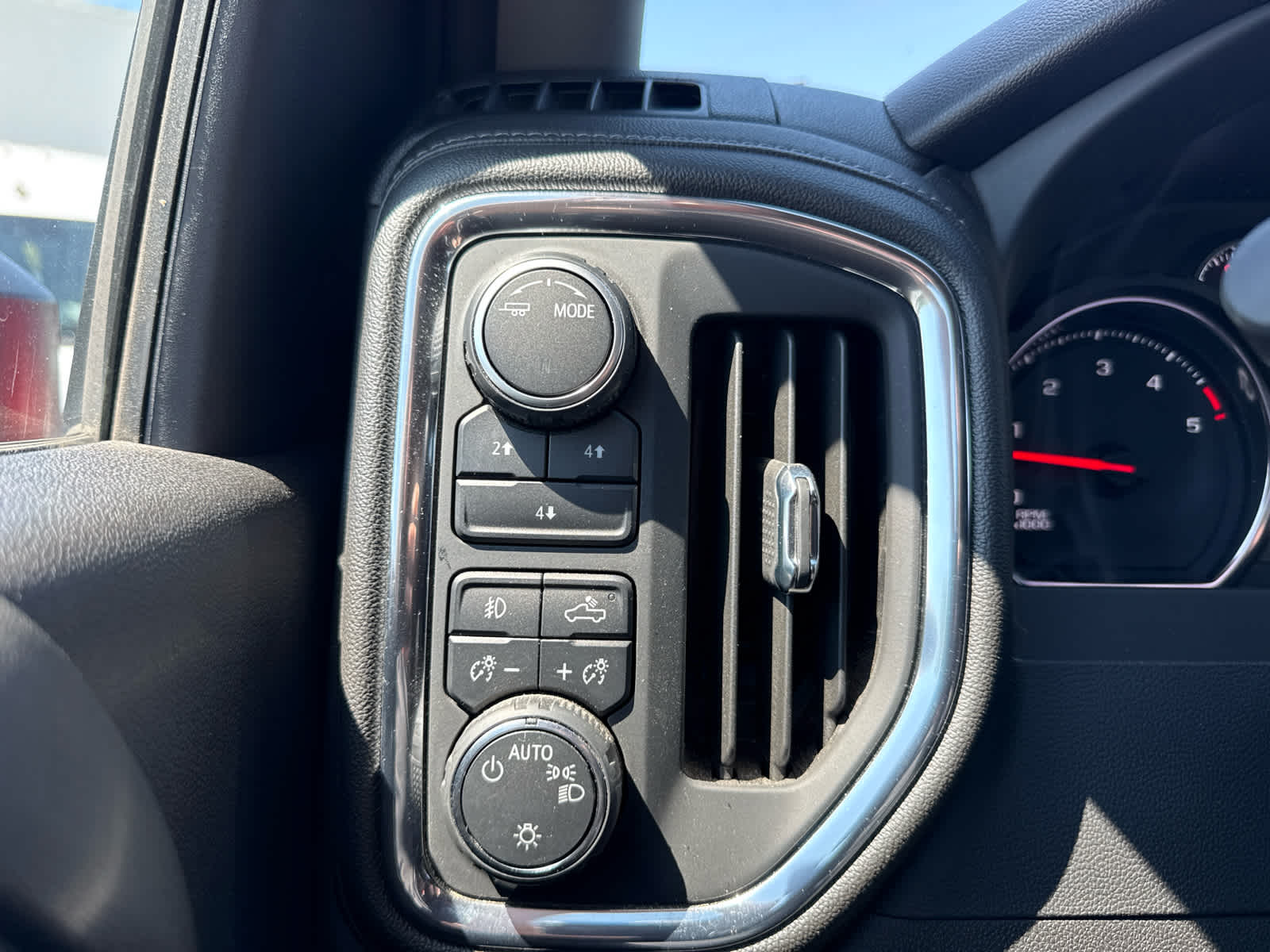 2023 Chevrolet Silverado 2500HD 4WD Crew Cab Standard Bed LT