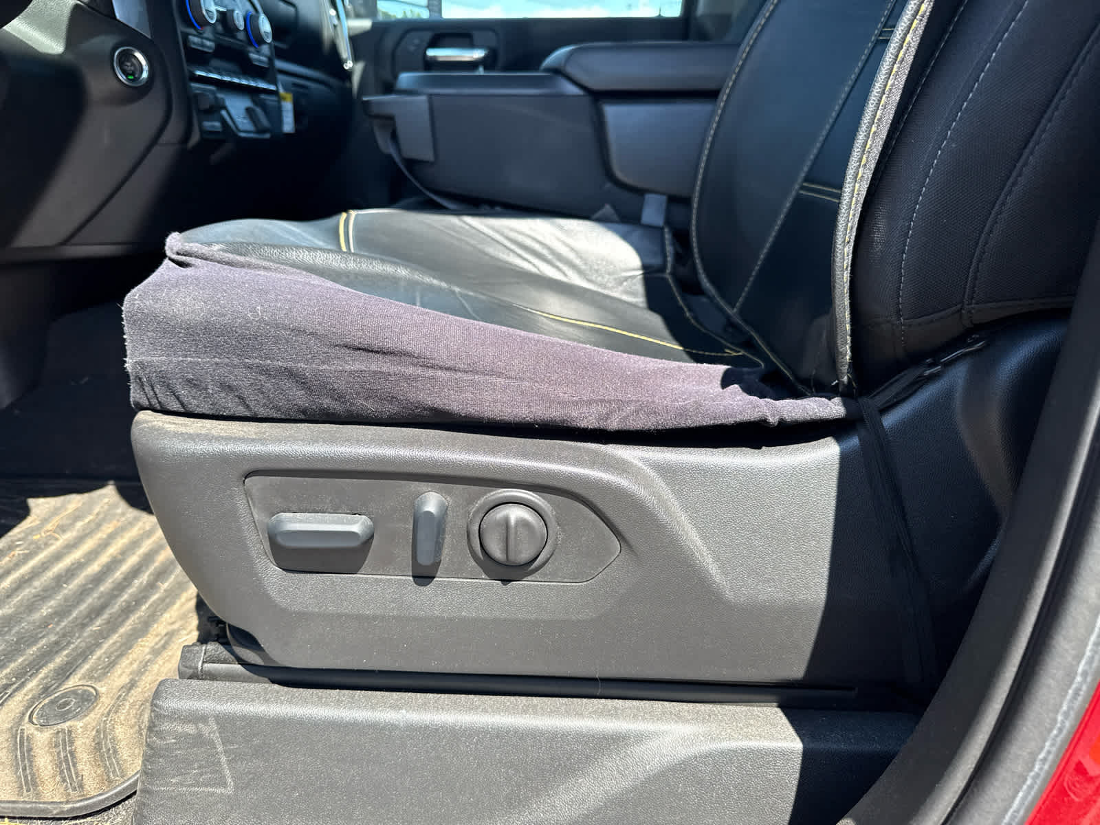 2023 Chevrolet Silverado 2500HD 4WD Crew Cab Standard Bed LT