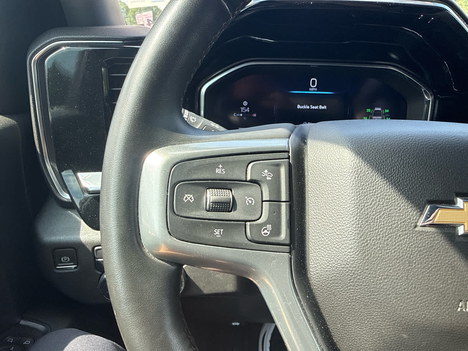 2024 Chevrolet Silverado 1500 4WD Crew Cab Short Bed LT with 2FL
