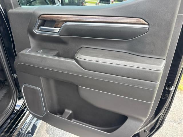 2024 Chevrolet Silverado 1500 4WD Crew Cab Short Bed LT with 2FL
