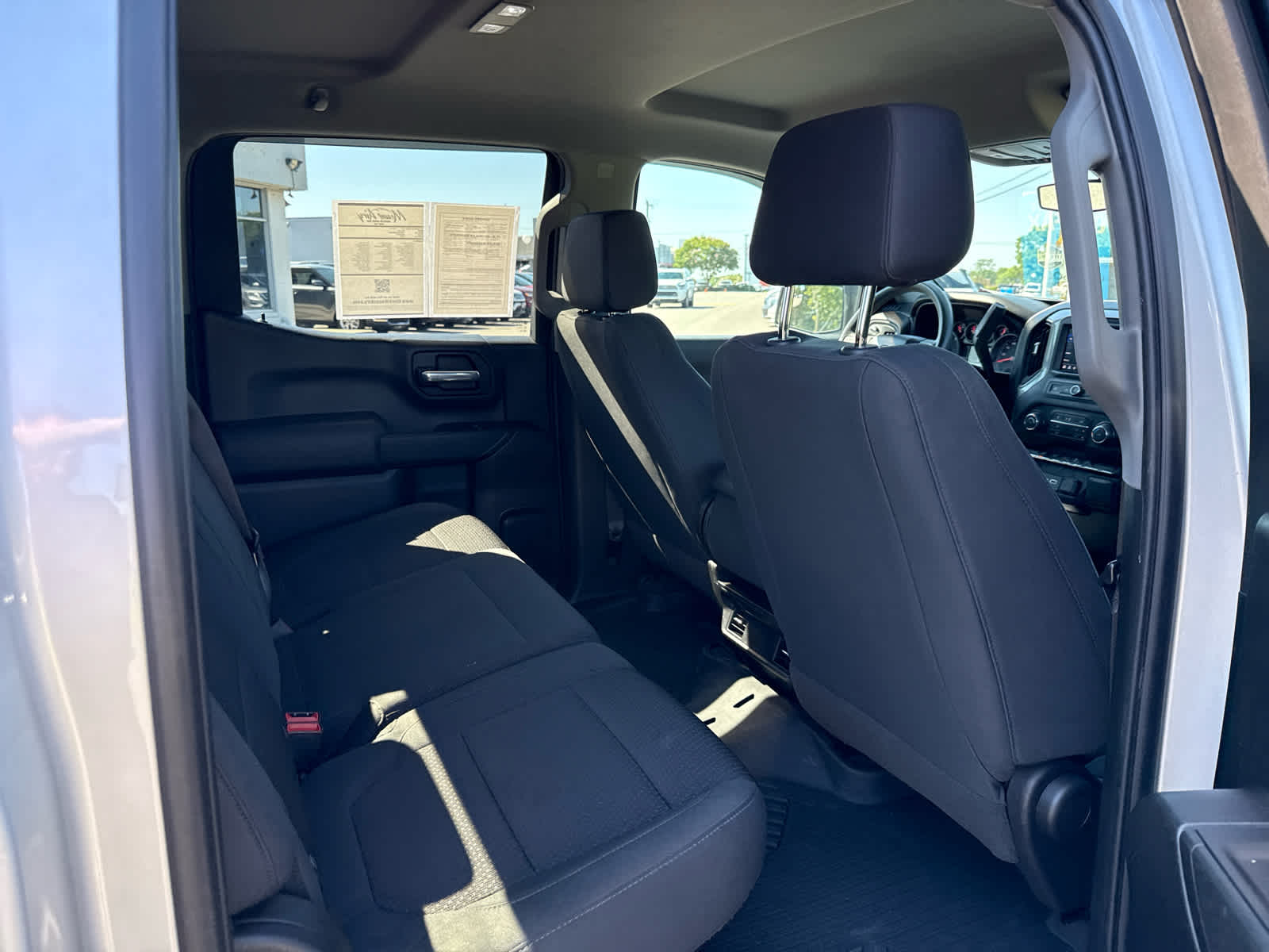 2021 Chevrolet Silverado 1500 4WD Crew Cab Short Bed Custom