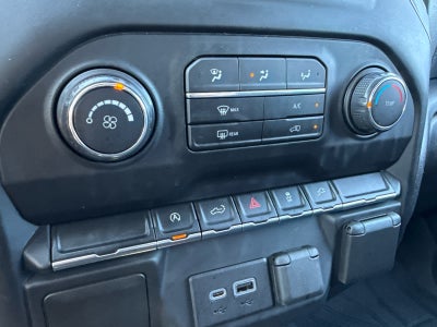 2021 Chevrolet Silverado 1500 4WD Crew Cab Short Bed Custom