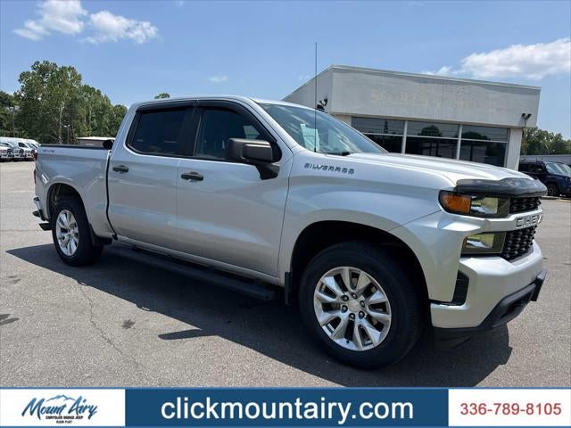 2021 Chevrolet Silverado 1500 4WD Crew Cab Short Bed Custom