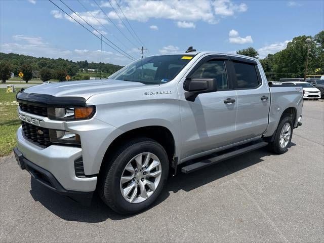 2021 Chevrolet Silverado 1500 4WD Crew Cab Short Bed Custom