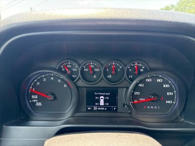 2021 Chevrolet Silverado 1500 4WD Crew Cab Short Bed Custom