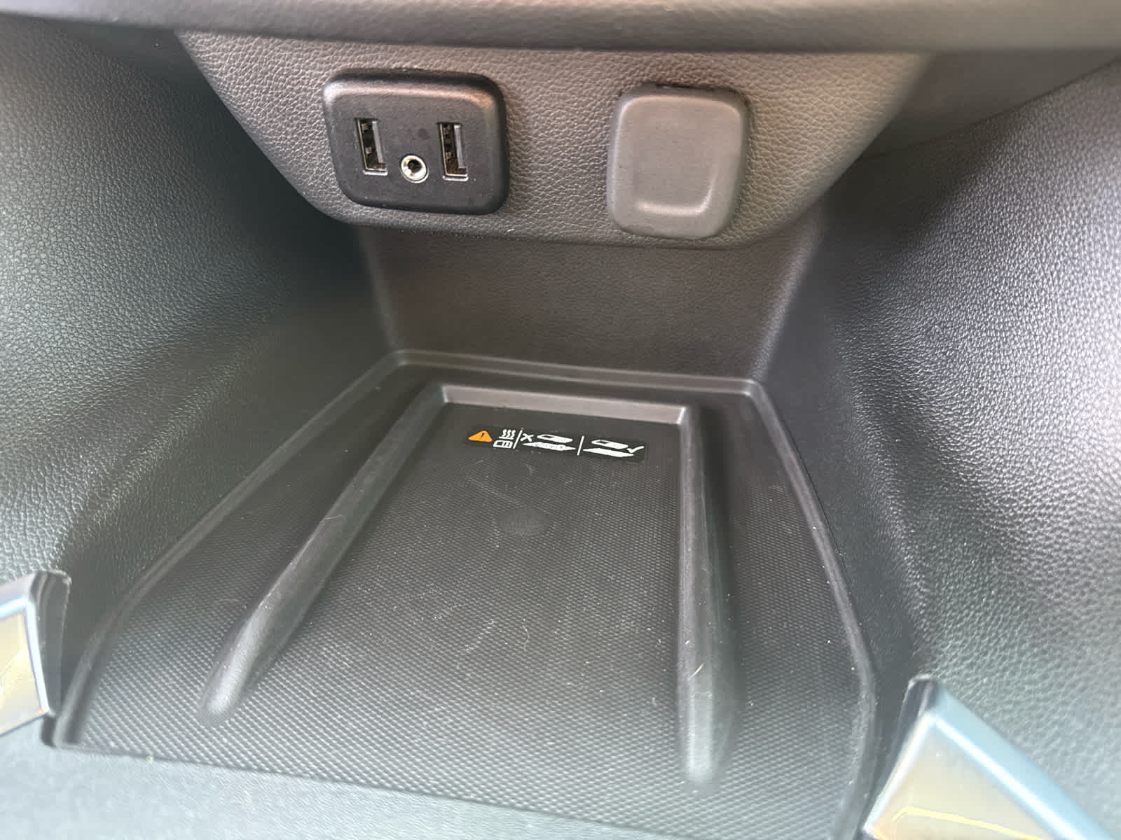 2023 Chevrolet Traverse AWD LT Cloth