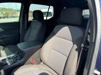 2023 Chevrolet Traverse AWD LT Cloth