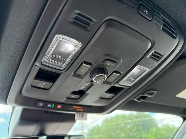 2025 Chevrolet Tahoe 4WD High Country