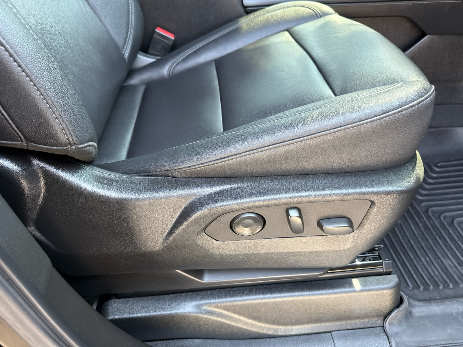 2024 Chevrolet Suburban 4WD Z71