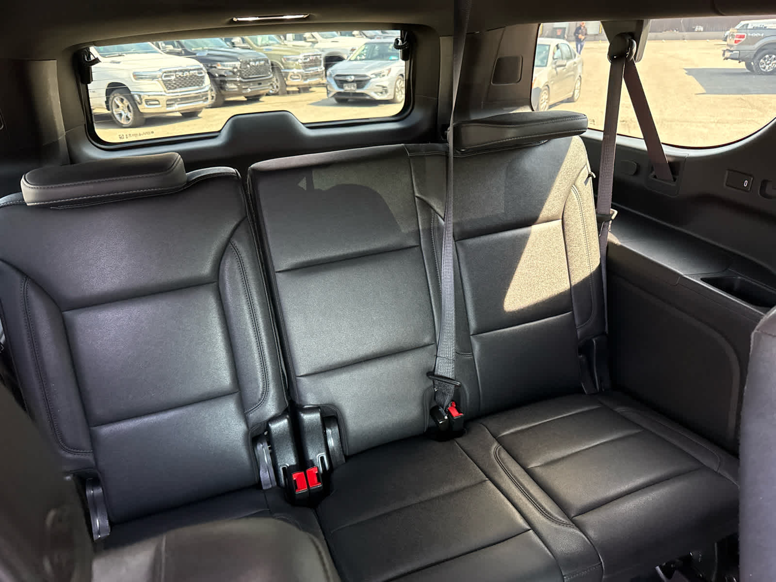 2024 Chevrolet Suburban 4WD Z71