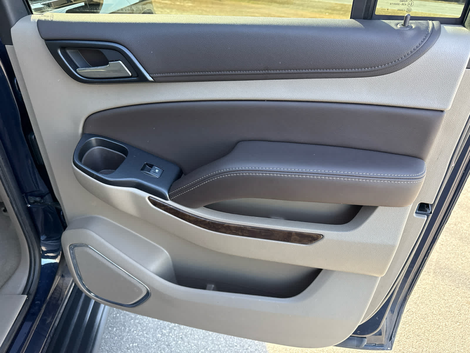 2020 Chevrolet Suburban 4WD LT