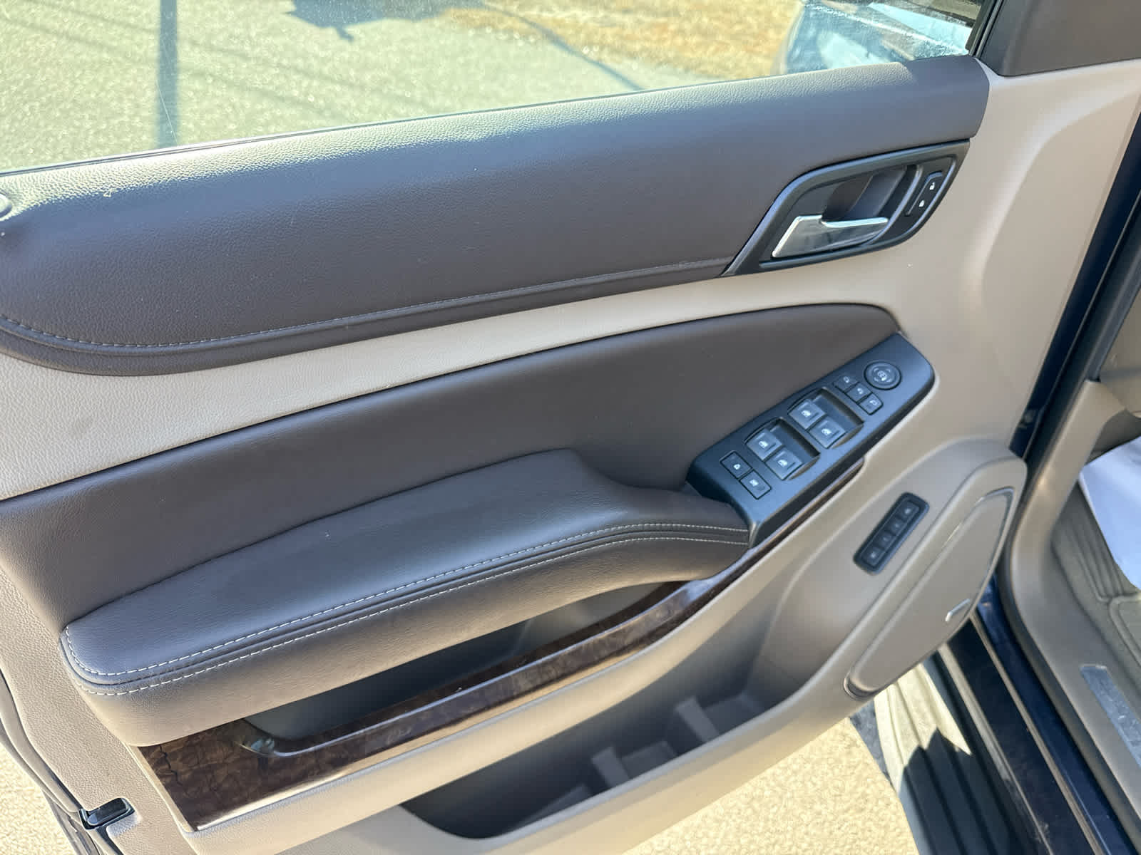 2020 Chevrolet Suburban 4WD LT