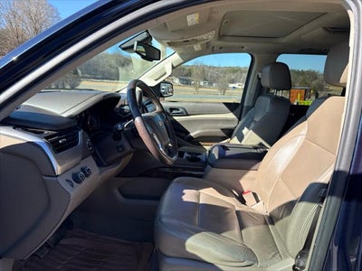 2020 Chevrolet Suburban 4WD LT
