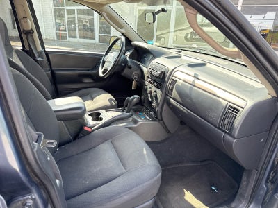 2004 Jeep Grand Cherokee Laredo