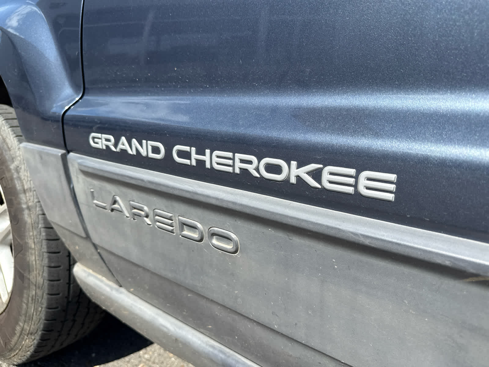 2004 Jeep Grand Cherokee Laredo