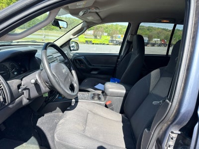 2004 Jeep Grand Cherokee Laredo