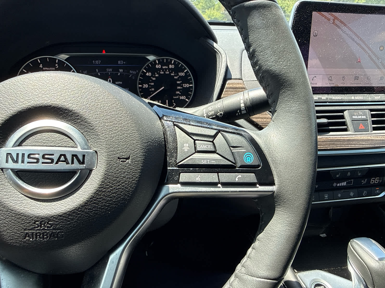 2022 Nissan Altima SL FWD