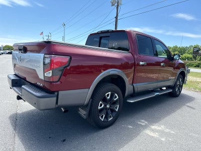 2021 Nissan TITAN Crew Cab Platinum Reserve 4x4