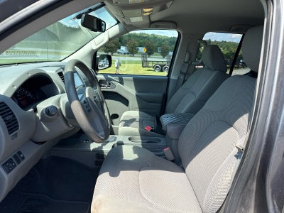 2020 Nissan Frontier Crew Cab SV 4x2