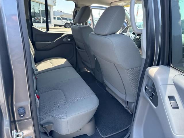 2020 Nissan Frontier Crew Cab SV 4x2