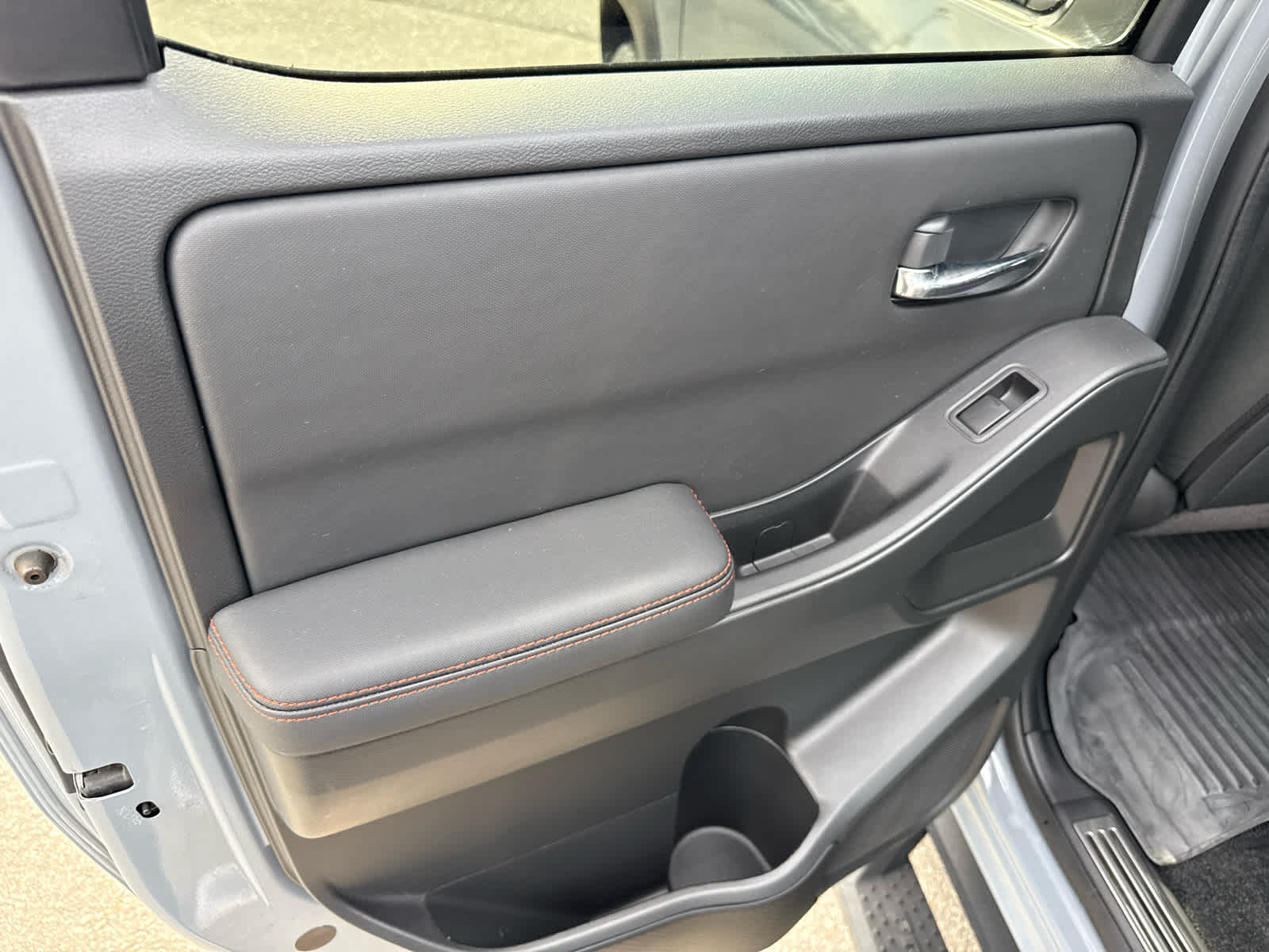 2023 Nissan Frontier Crew Cab PRO-4X 4x4