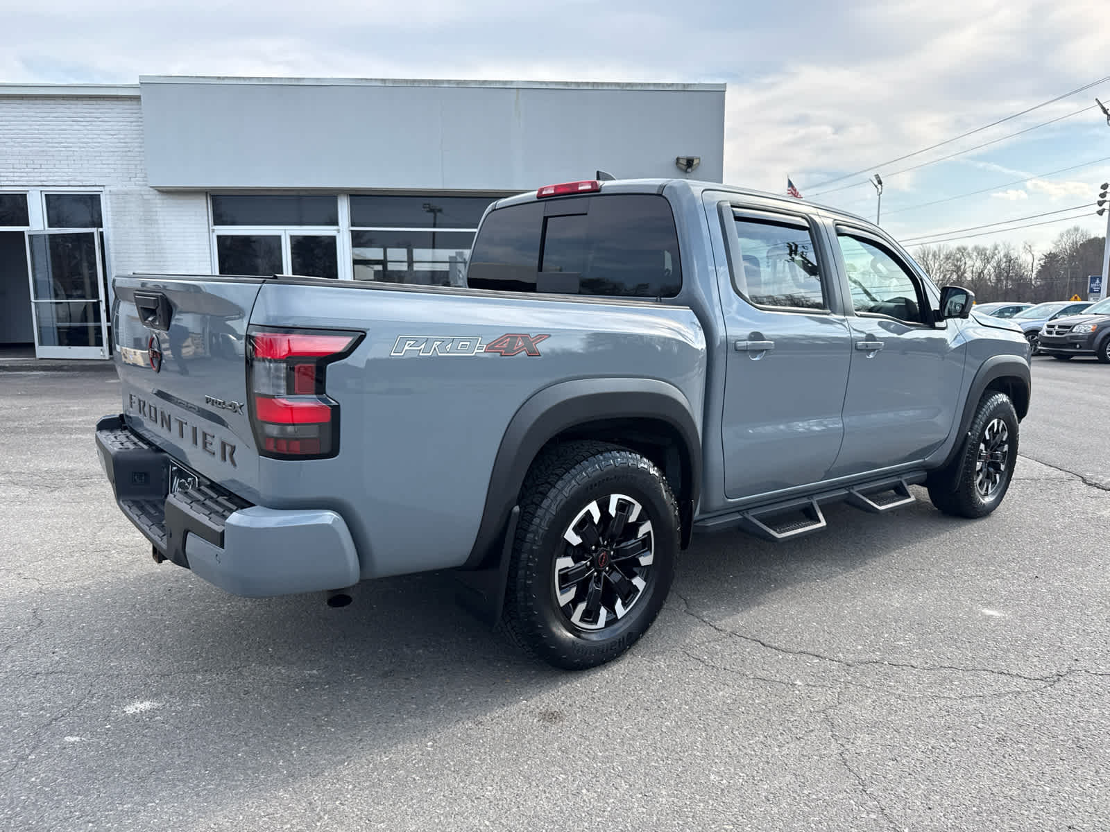 2023 Nissan Frontier Crew Cab PRO-4X 4x4