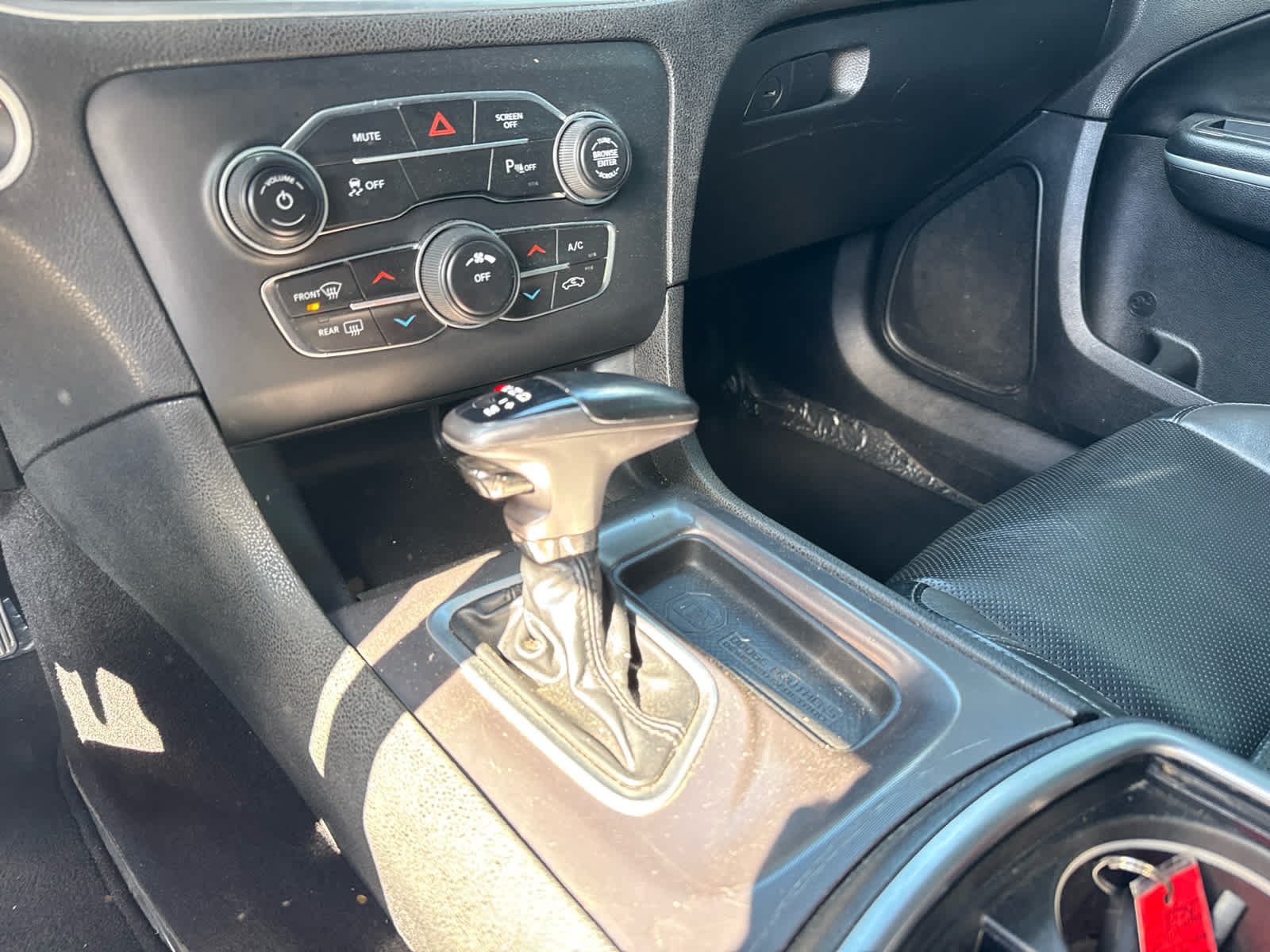 2020 Dodge Charger SXT RWD