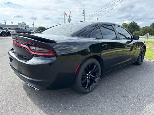 2018 Dodge Charger SXT RWD