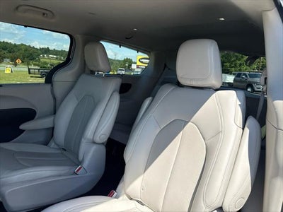 2021 Chrysler Pacifica Hybrid Touring L