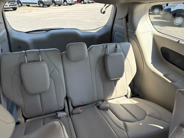 2021 Chrysler Pacifica Hybrid Touring L