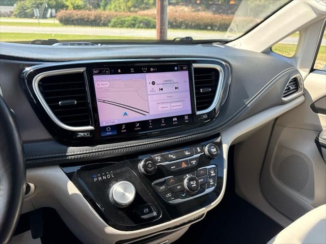 2021 Chrysler Pacifica Hybrid Touring L