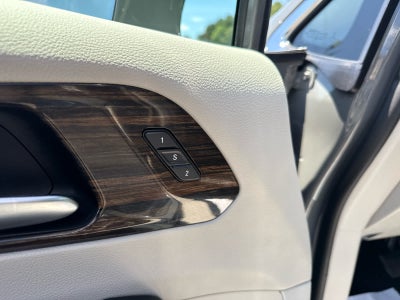 2022 Chrysler Pacifica Limited AWD