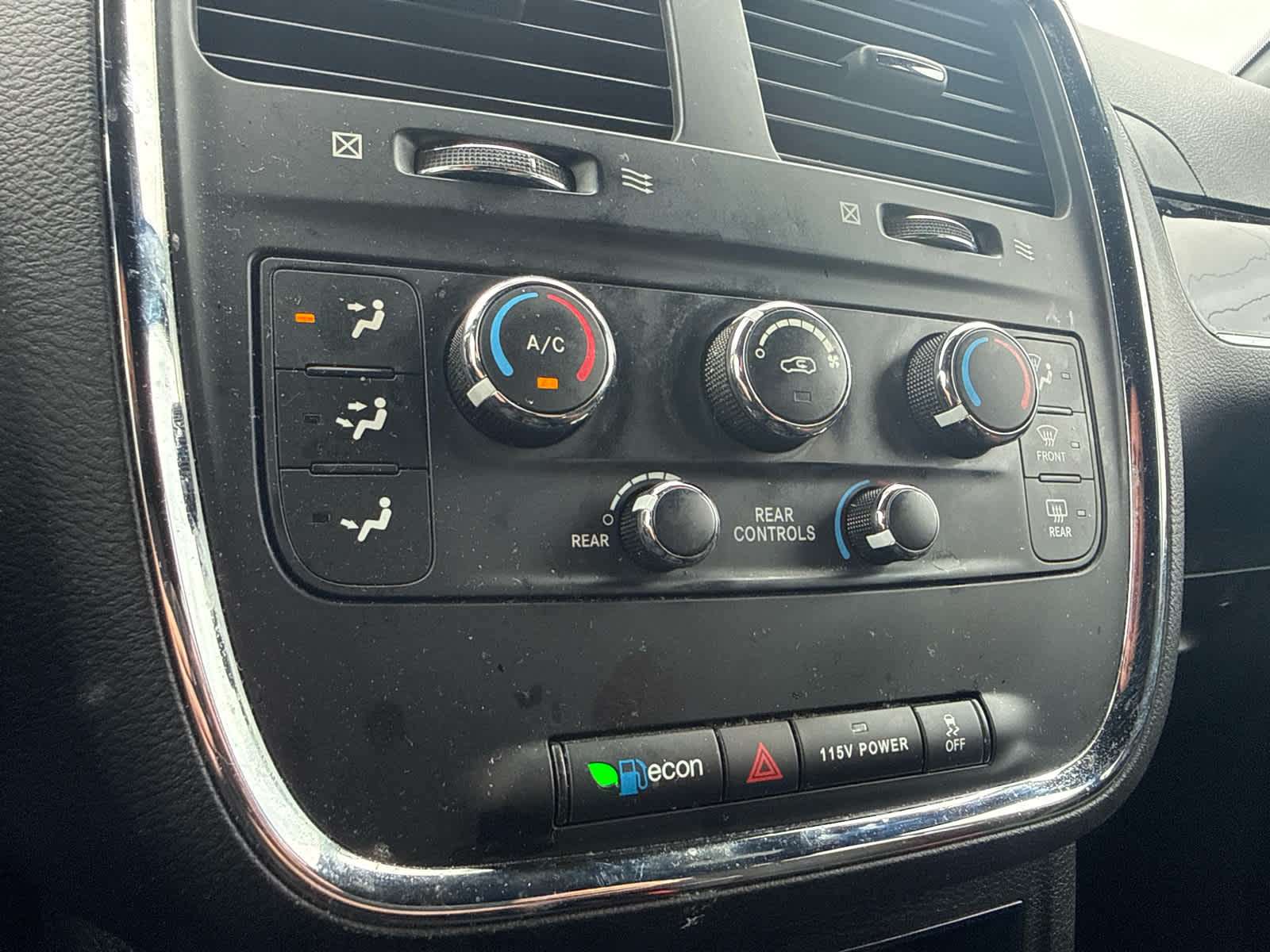 2018 Dodge Grand Caravan SE Plus