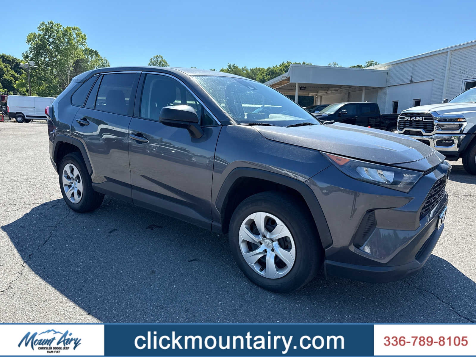2022 Toyota RAV4 LE