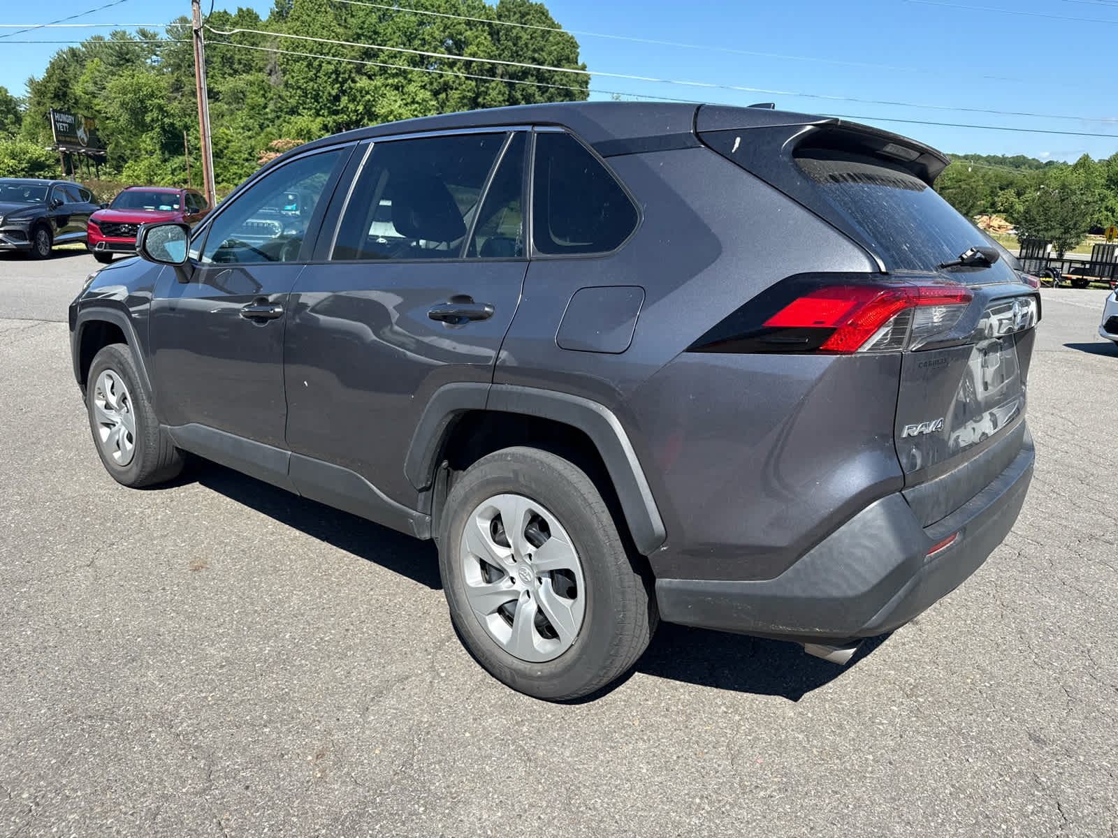 2022 Toyota RAV4 LE