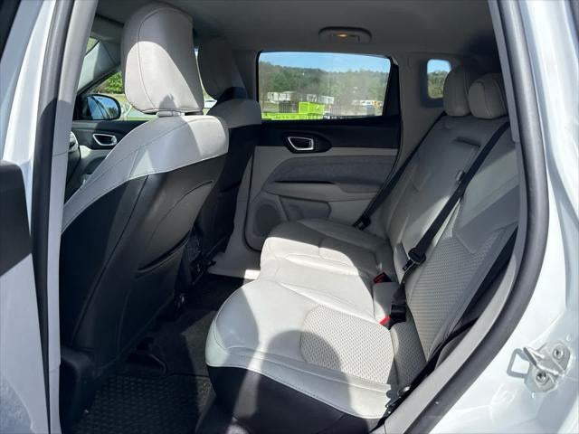 2022 Jeep Compass Latitude FWD