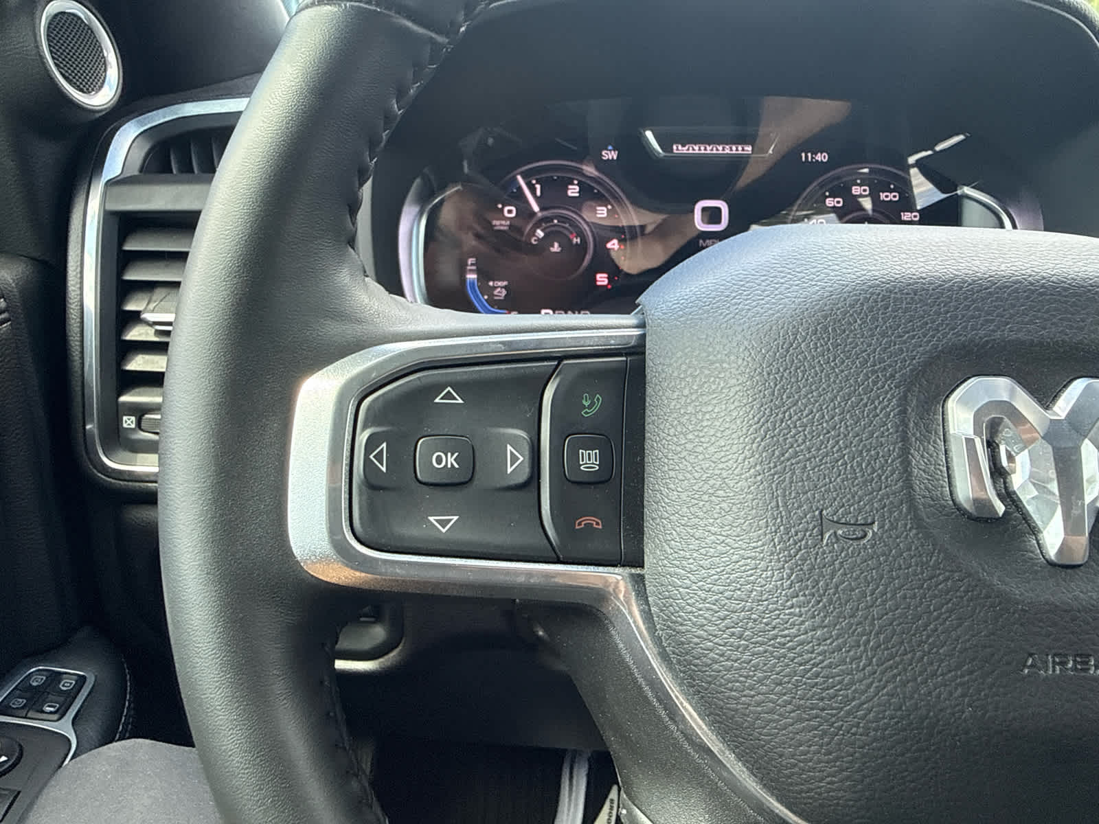 2024 RAM 3500 Laramie Crew Cab 4x4 6'4' Box