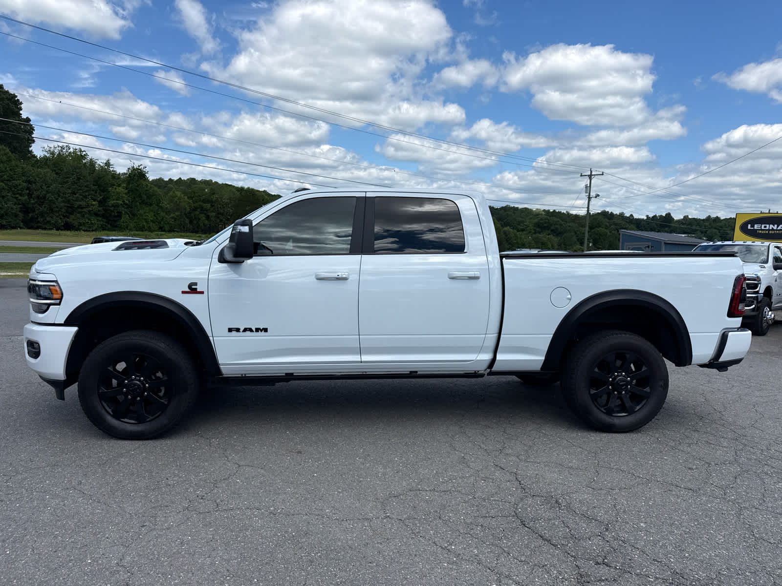 2024 RAM 3500 Laramie Crew Cab 4x4 6'4' Box