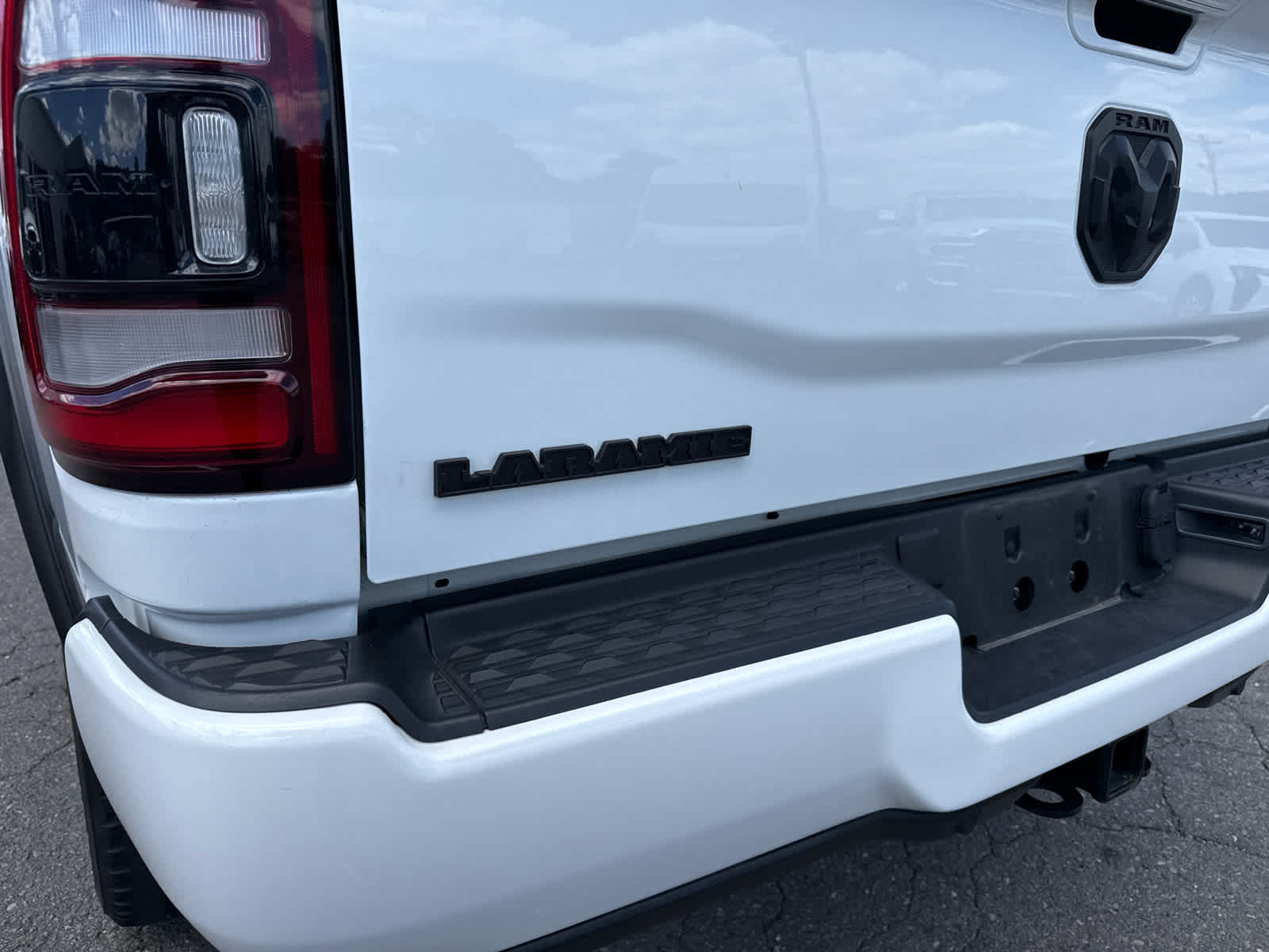 2024 RAM 3500 Laramie Crew Cab 4x4 6'4' Box