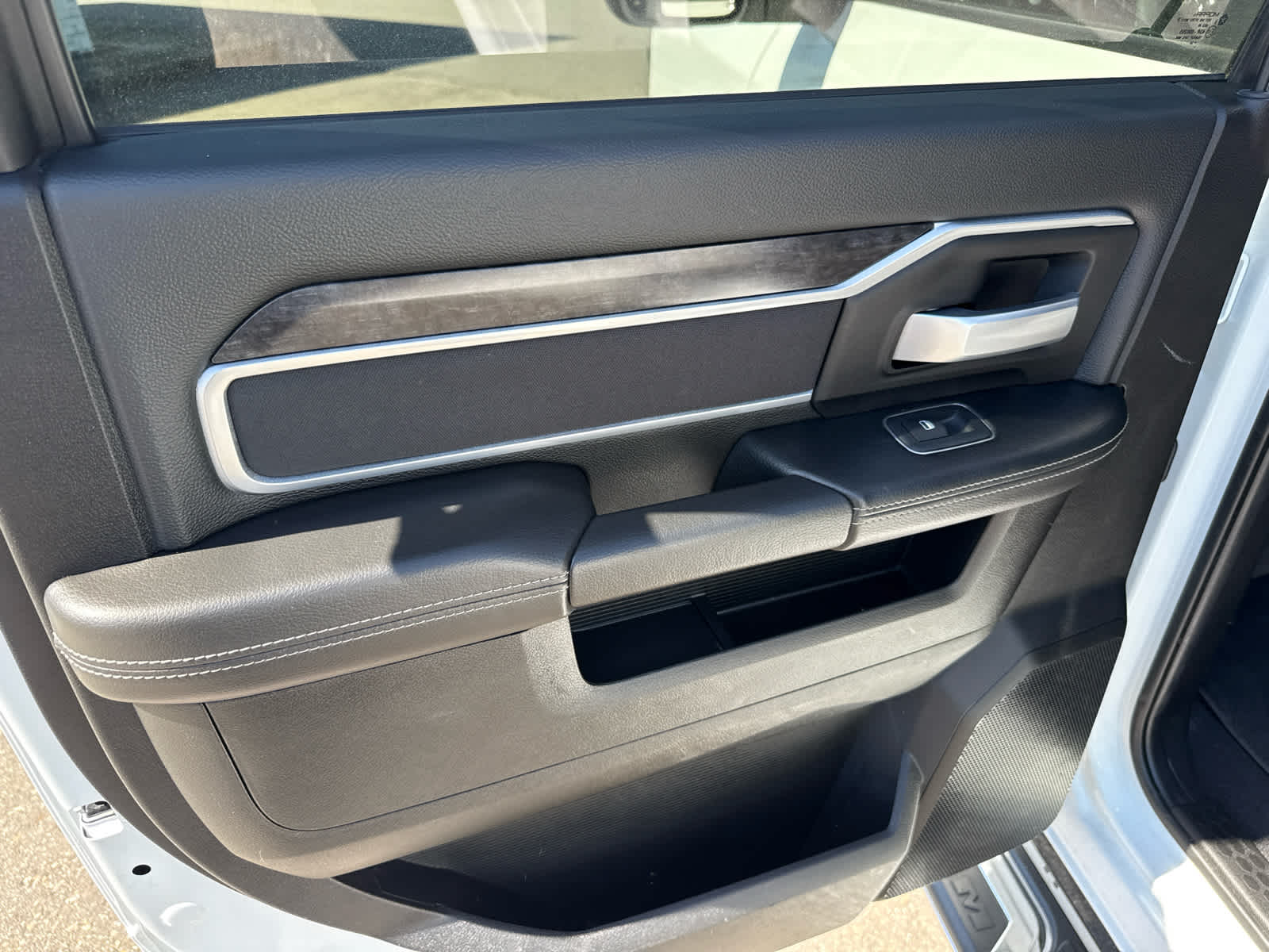 2024 RAM 3500 Big Horn Crew Cab 4x4 8' Box