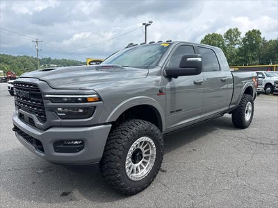 2026 RAM 2500 Limited Mega Cab 4x4 6'4' Box
