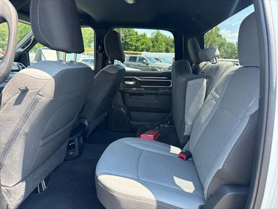 2024 RAM 3500 Big Horn Crew Cab 4x4 8' Box
