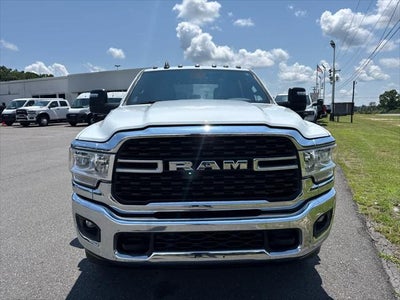 2024 RAM 3500 Big Horn Crew Cab 4x4 8' Box